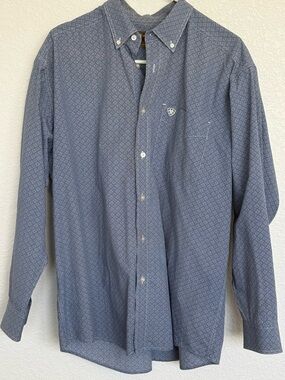 Ariat Men's Navy Geometric Button-Down Shirt. XL